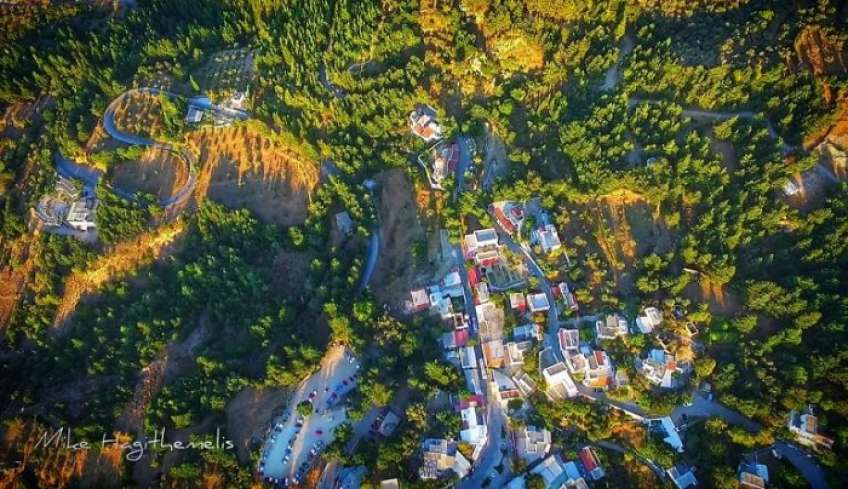 Αγορά οικοπέδου άνω των 6 στρεμμάτων στη Ζιά, για κάλυψη των αναγκών στάθμευσης, αποφασίστηκε στο ΔΣ