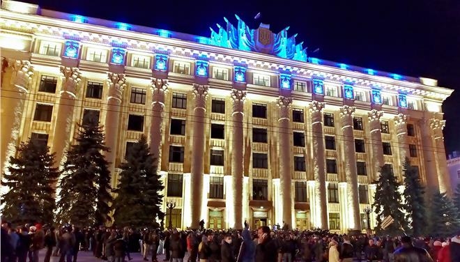 Καζάνι που βράζει και πάλι η ανατολική Ουκρανία: Το Κίεβο κατηγορεί τον Πούτιν ότι υποκινεί τις καταλήψεις