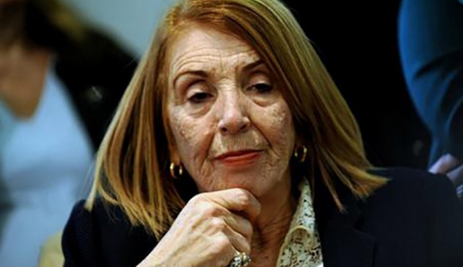 Χριστοδουλοπούλου εναντίον Αβραμόπουλου για το μεταναστευτικό
