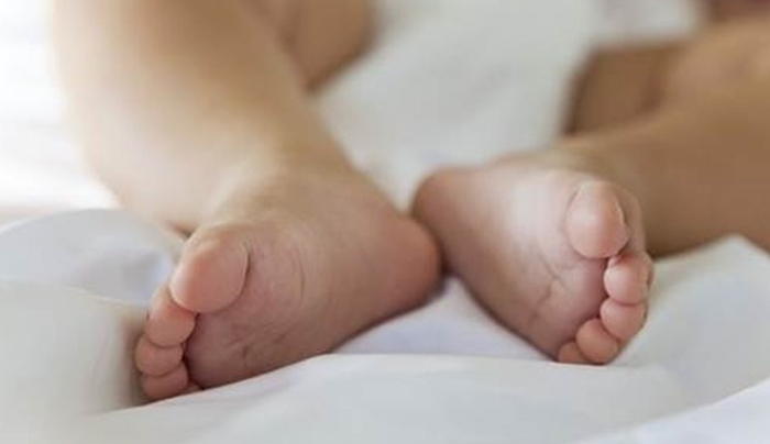 Ιατρικό θαύμα: Ήταν για δύο μήνες κλινικά νεκρή αλλά γέννησε παιδί