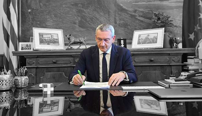Τηλεδιάσκεψη μεταξύ Περιφερειάρχη και 29 Δημάρχων των Κυκλάδων και της Δωδεκανήσου για την κοινή δράση επί δύο εμβληματικών δράσεων