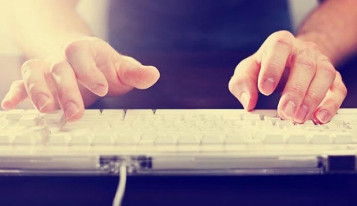 Μούδιασμα στα δάχτυλα χεριών και ποδιών: Τι σημαίνει;