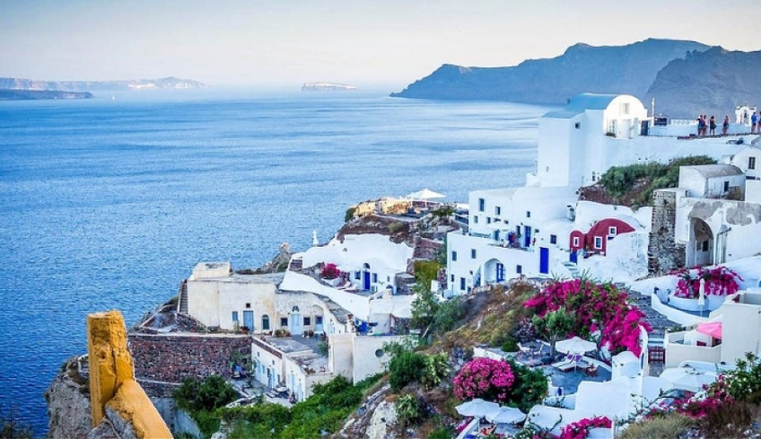 Τουρισμός: Η Ελλάδα «άνοιξε» - Αυξημένη ζήτηση για βίλες και Airbnb - Τι λένε ξενοδόχοι και τουριστικοί πράκτορες