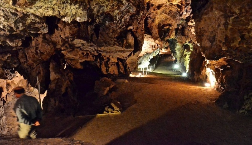 Ανάδειξη σπηλαίου Δρυοπίδας Κύθνου, με χρηματοδότηση από ευρωπαϊκούς πόρους της Περιφέρειας Νοτίου Αιγαίου
