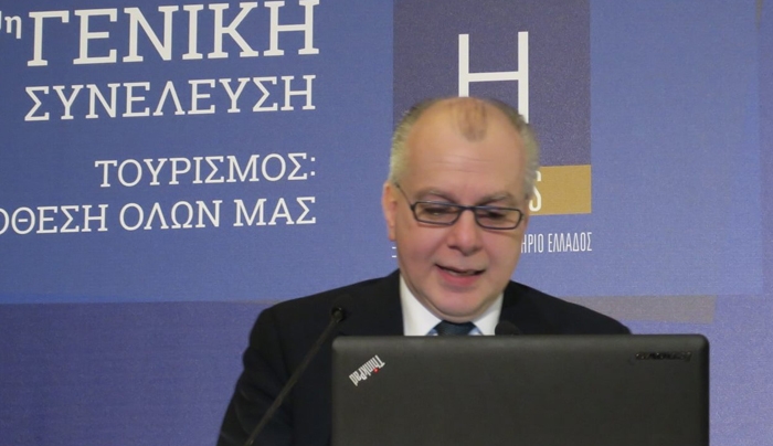 Α. ΚΑΜΠΟΥΡΑΚΗΣ : Μόνο εμείς οι ξενοδόχοι ξέρουμε…