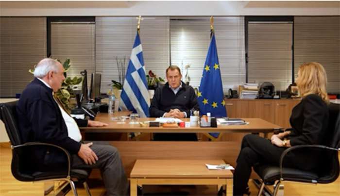 Ν. Παναγιωτόπουλος στη HuffPost: «Εντατικοποιούμε τις επιστροφές μεταναστών με απορριφθέν άσυλο στις χώρες προέλευσής τους»