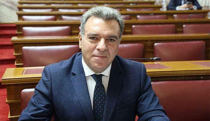 ΜΑΝΟΣ ΚΟΝΣΟΛΑΣ: «Να παραταθεί η κήρυξη του Δήμου Ηρωικής Νήσου Κάσου σε κατάσταση έκτακτης ανάγκης μέχρι να δρομολογηθούν τα απαραίτητα έργα αποκατάστασης των ζημιών και ασφάλειας των πολιτών»