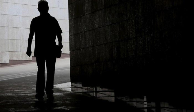 Μυστήριο με γυμνό άνδρα που φέρεται να κυνήγησε την 13χρονη που εξαφανίστηκε από την Πετρούπολη