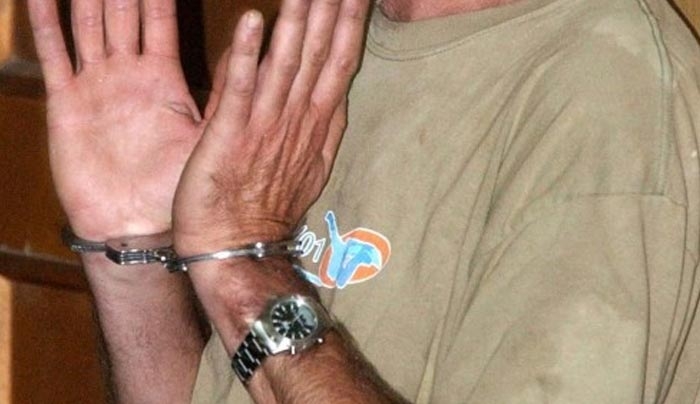 "Δράκος" της Αθήνας: Έτσι ξεγελούσε τα ανήλικα κοριτσάκια - Το κόλπο με τον αστυνομικό για να ασελγήσει στα παιδιά