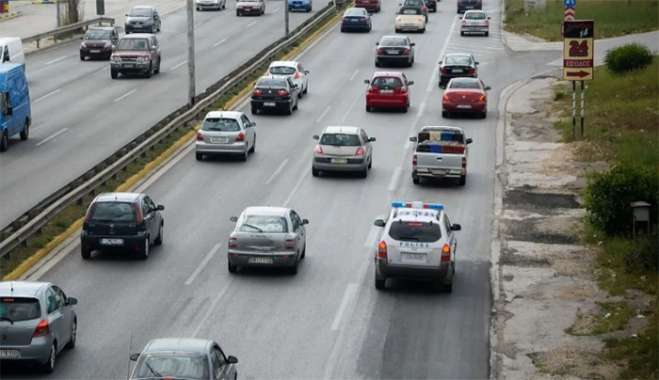 Τελευταία ευκαιρία για τέλη κυκλοφορίας - Δείτε πώς μπορείτε να τα πληρώσετε