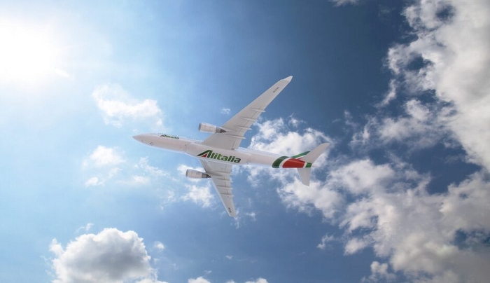 Alitalia: δύο πτήσεις καθημερινά προς Αθήνα και 6 σε ελληνικά νησιά