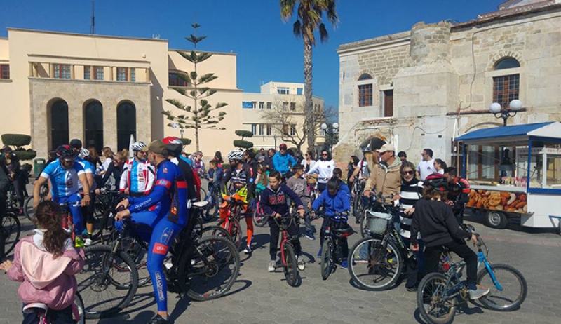 ΟΛΟΙ ΜΑΖΙ ΓΙΑ ΤΟ ΛΕΥΤΕΡΑΚΗ! Με επιτυχία η σημερινή ποδηλατοδρομία