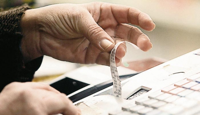 Εντατικοί έλεγχοι συνεργείων της ΔΟΥ σε όλη τη επικράτεια