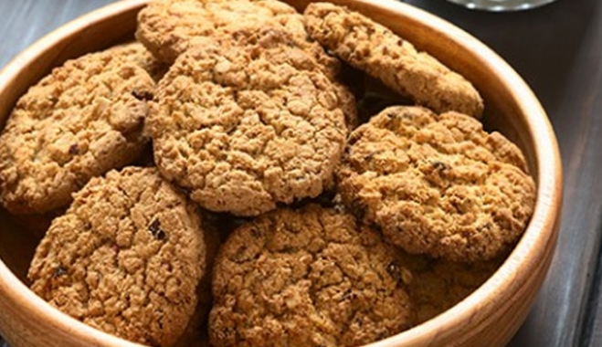 Cookies με βρώμη και μήλα