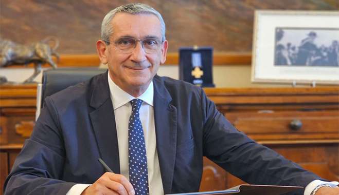 Την αύξηση του προϋπολογισμού για την ενίσχυση των τουριστικών επενδύσεων μέσω του Αναπτυξιακού Νόμου, ζητά ο Περιφερειάρχης Ν. Αιγαίου από τον Υπουργό Ανάπτυξης