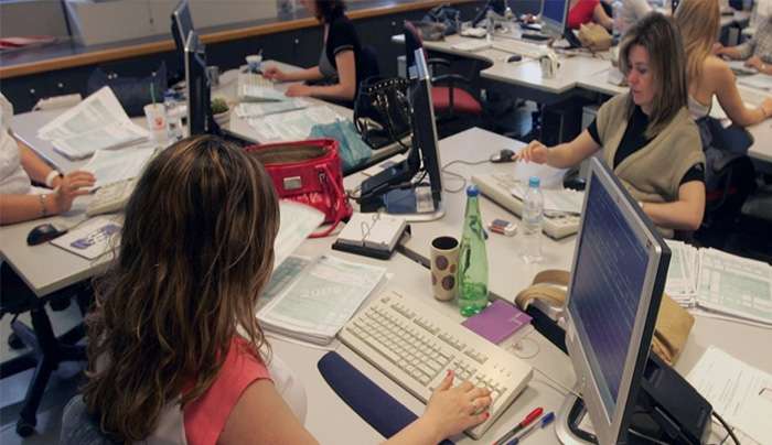 Δημόσιοι υπάλληλοι: Αυξήσεις στους μισθούς τους από 1η Ιανουαρίου του 2024