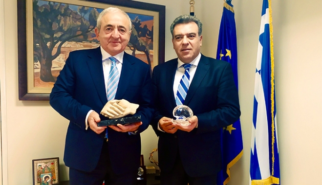 Μάνος Κόνσολας: «Συνεργασία των χωρών της μαύρης Θάλασσας για τον τουρισμό και την τουριστική εκπαίδευση, με επίκεντρο την Ελλάδα»