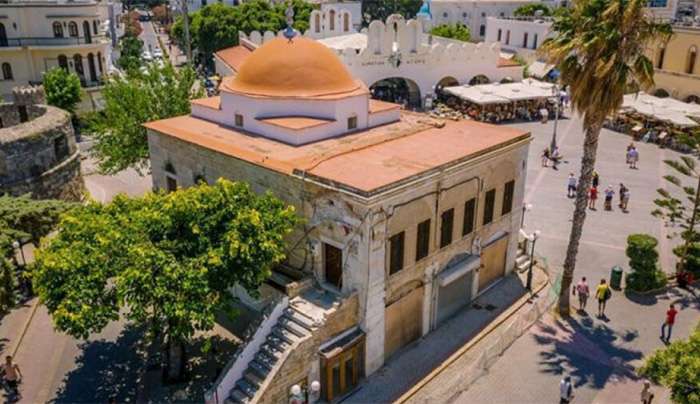 Ανακοίνωση του Βακούφ Κω για την Αποκατάσταση και το Νέο Καθεστώς Εκμίσθωσης των Καταστημάτων του Τεμένους Ντεφτερντάρ