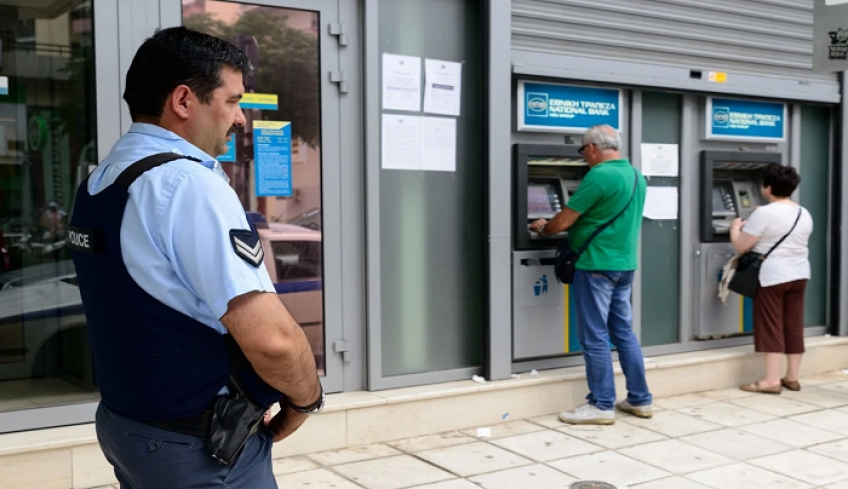 Πότε γεμίζουν τα ΑΤΜ με τις συντάξεις Απριλίου 2021