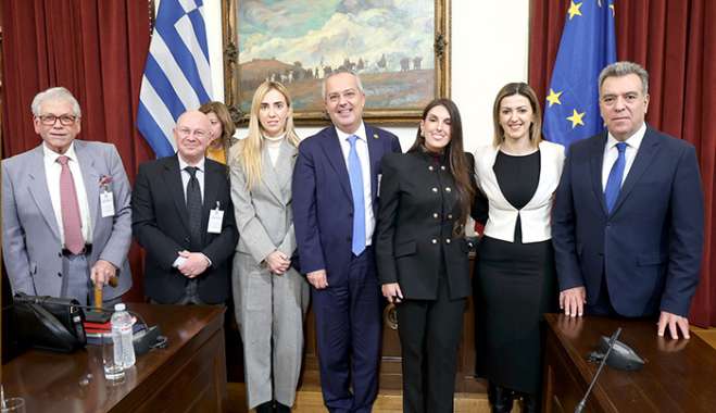 Μάνος Κόνσολας: «Ποιότητα ζωής και δωρεάν προληπτικές εξετάσεις υγείας για τους πολίτες στην ελληνική περιφέρεια»