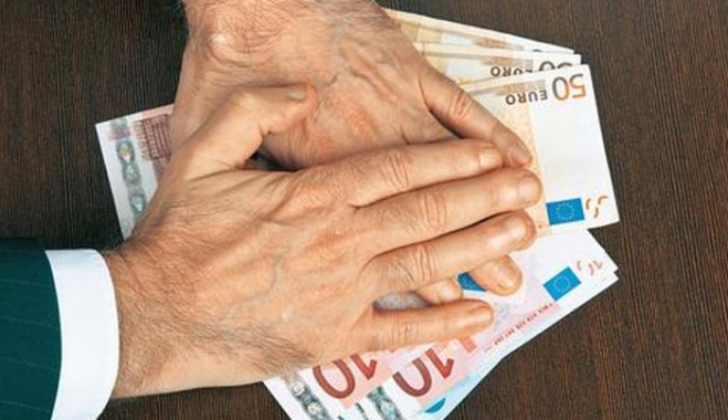 Σπείρα έκανε εικονικές ασφαλίσεις εργαζόμενων και ζημίωσε το Δημόσιο 1,8 εκατ. ευρώ