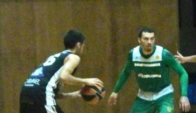 Σκούφης vs Τζέιμς