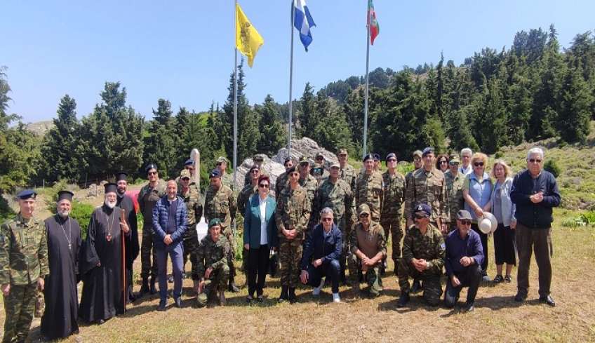 Με τη δέουσα τιμή, η επιμνημόσυνη δέηση στη Βουρρίνα, στην μνήμη των πατριωτών που απαγχονίσθηκαν από τα Γερμανικά στρατεύματα Κατοχής