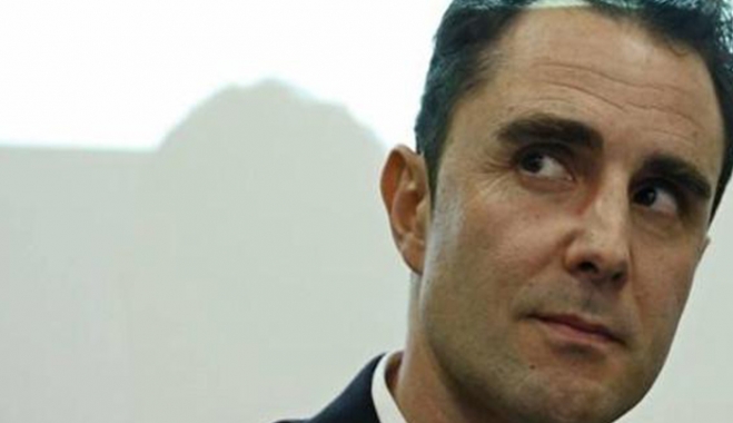 Φαλτσιανί: Ο Παπανδρέου έφερε την Τρόικα για να μην του βγάλουν στη φόρα τα 500 εκατ. της μητέρας του στην Ελβετία