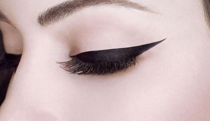 Έλεος με την γραμμή του eyeliner! -Μάθε τώρα βήμα βήμα (Φωτό)
