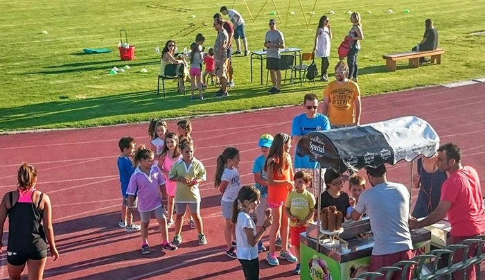 Έκλεισε με τον καλύτερο τρόπο η χρονιά για τις ακαδημίες στίβου,χθές στο ΝΕΟ ΣΤΑΔΙΟ ΑΝΤΑΓΟΡΑΣ. (Φωτό)
