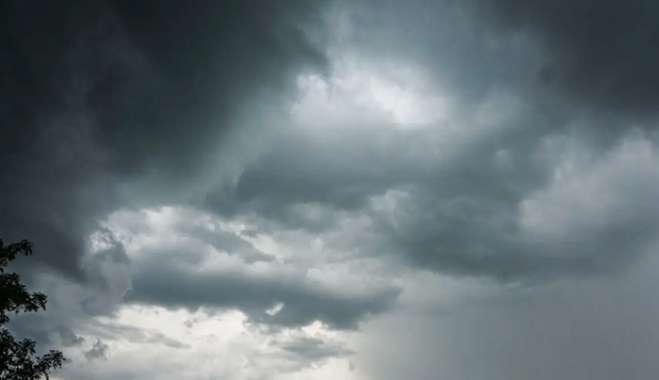 Καιρός σήμερα: Με βροχές, καταιγίδες και ισχυρούς ανέμους θα περάσουμε την Πρωτομαγιά – Στους 26 βαθμούς θα φτάσει η θερμοκρασία