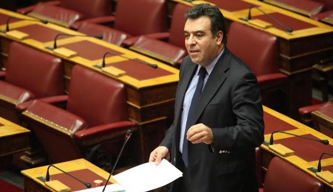 ΜΑΝΟΣ ΚΟΝΣΟΛΑΣ: «Η κυβέρνηση αντί να στηρίξει υγιείς επιχειρήσεις και ελεύθερους επαγγελματίες με το νομοσχέδιο για τον εξωδικαστικό συμβιβασμό, ευνοεί τους στρατηγικούς κακοπληρωτές»