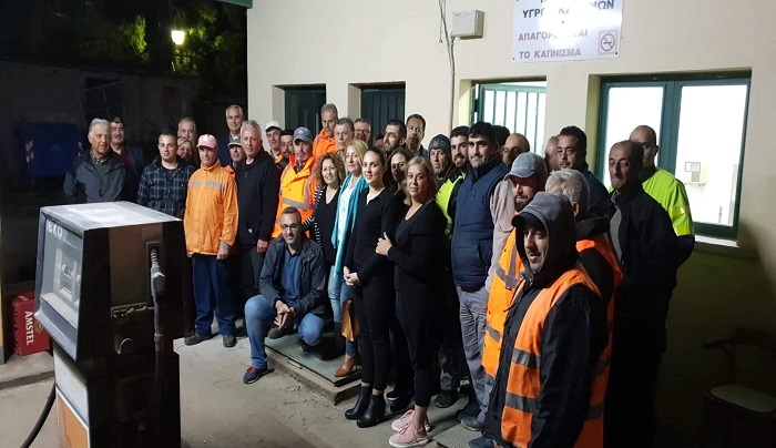 Με θέρμη και ενθουσιασμό υποδέχθηκαν το Θεοδόση Νικηταρά οι εργαζόμενοι στην καθαριότητα