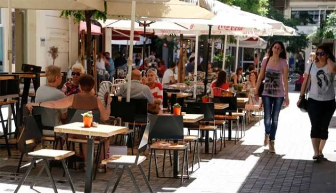 Mystreet: Η εφαρμογή «όπλο» των πολιτών για τους δημόσιους χώρους και τα τραπεζοκαθίσματα