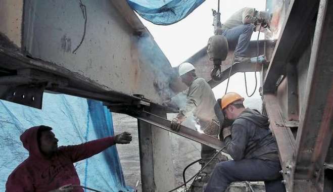 Η ΔΕΗ ανοίγει την πόρτα για «εθελουσία» έξοδο στις ΔΕΚΟ