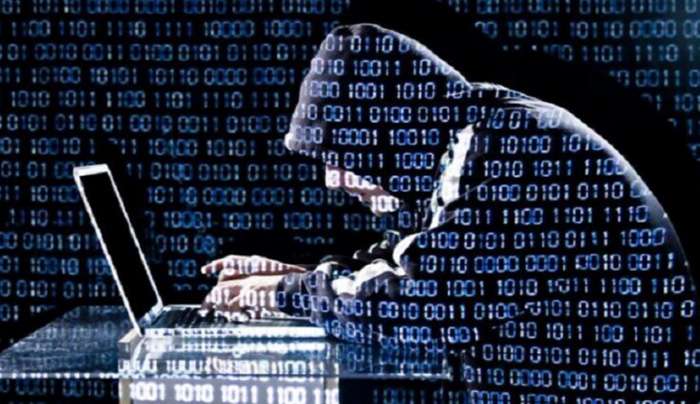 «Love scamming»: «Κώδωνας κινδύνου» από τη Meta για τη χρήση της τεχνητής νοημοσύνης σε ερωτικές απάτες