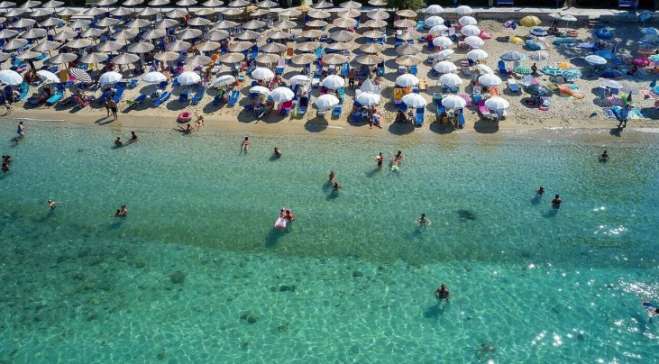 Οι επτά σημαντικότερες αλλαγές που ισχύουν από φέτος για αιγιαλούς και παραλίες