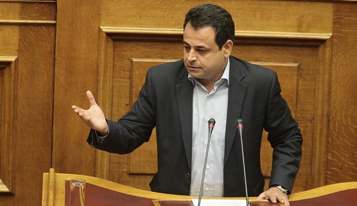 Ν. Σαντορινιός: "Αυτοί που σήμερα μας κουνάν το δάχτυλο, ήταν αυτοί που είχαν υπογράψει 4,5% πλεόνασμα για όλα τα χρόνια"