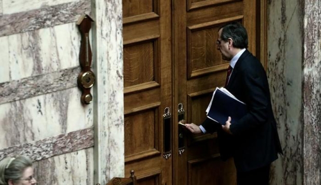 Οι δελφίνοι, ο Σαμαράς και οι εξελίξεις στη ΝΔ