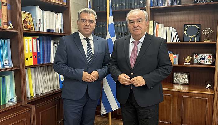 ΜΑΝΟΣ ΚΟΝΣΟΛΑΣ:  «Νέο πρόγραμμα με επιδότηση 70% για τη στήριξη των μικρών και μεσαίων επιχειρήσεων στα μικρά νησιά»