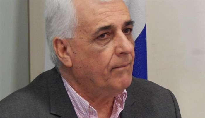 Κ. Καϊσερλης: «Εάν είσαι μόνος, μην επιλέξεις το δρόμο της ζωής σου»! Μας λέει ο Δε Λαστίκ στο παγκάκι του Κάστρου
