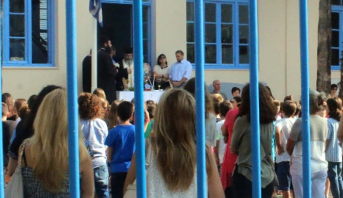 Σε κλήρωση και ο εκκλησιασμός