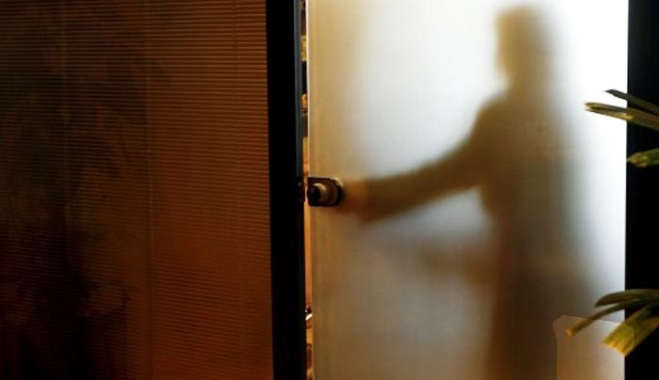 Επιστρέφουν στο Δημόσιο 900 επίορκοι, κατηγορούμενοι ακόμη και για κακουργήματα!