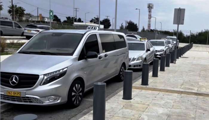 Νέα πολυθέσια ΤΑΞΙ στους δρόμους της Κω από την Περιφέρεια