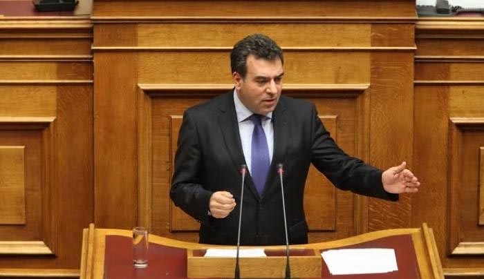 ΜΑΝΟΣ ΚΟΝΣΟΛΑΣ: «Η κυβέρνηση διαλύει, συνειδητά, τον τουρισμό»