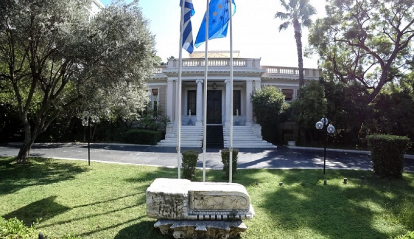 Ανασχηματισμός προ των πυλών: Οι σίγουροι, τα αουτσάιντερ και οι εκπλήξεις (βίντεο)