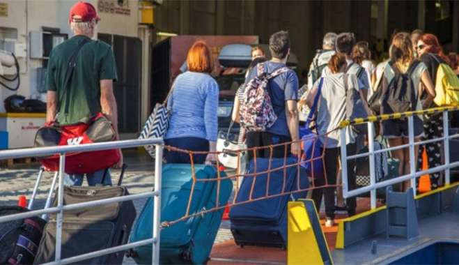 Τι θα ισχύσει στις τιμές σε ακτοπλοϊκά εισιτήρια το καλοκαίρι