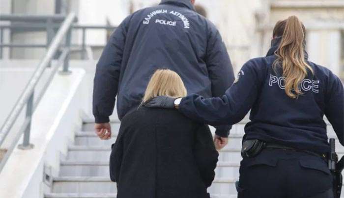 Ομόφωνα ένοχη για τη δολοφονία των δύο παιδιών της η μητέρα από την Πάτρα