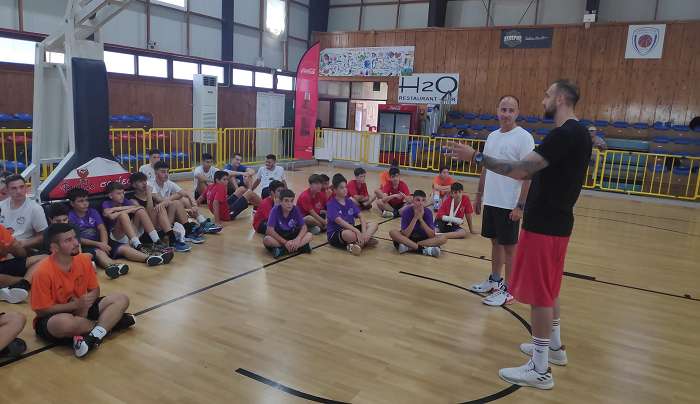 Στο United Basketball Camp βρέθηκε ο Δημήτρης Καλαμπάκας
