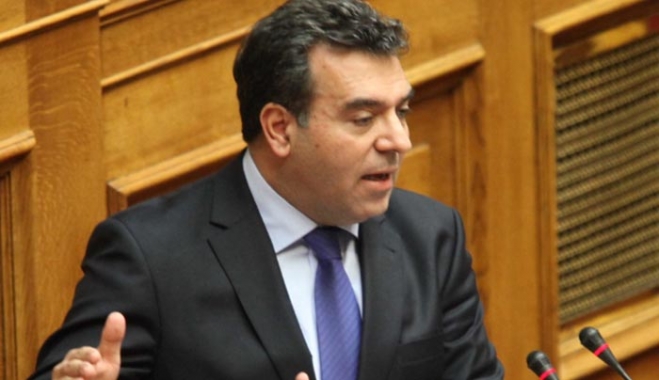 ΜΑΝΟΣ ΚΟΝΣΟΛΑΣ: «Να δοθεί η δυνατότητα συνυπηρέτησης σε αναπληρωτές και ωρομίσθιους εκπαιδευτικούς, οι οποίοι είναι σύζυγοι»